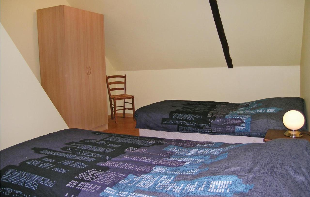 Amazing Apartment In Roz-Landrieux With Kitchen ภายนอก รูปภาพ